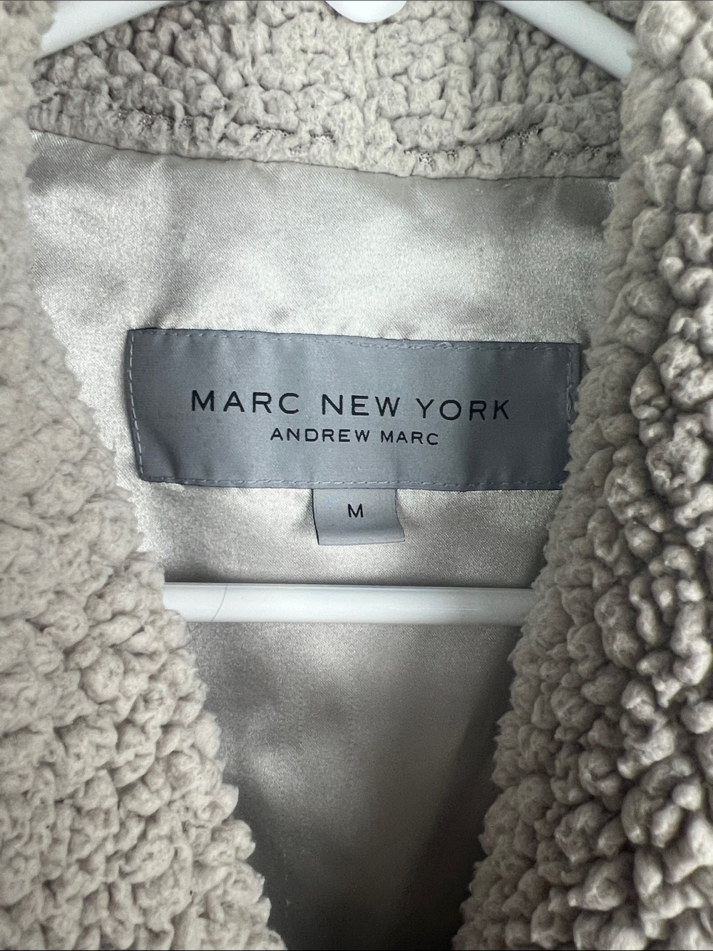 Marc New York Taupe Sherpa Draped Vest Women’s Size Medium - Picture 2 of 5
